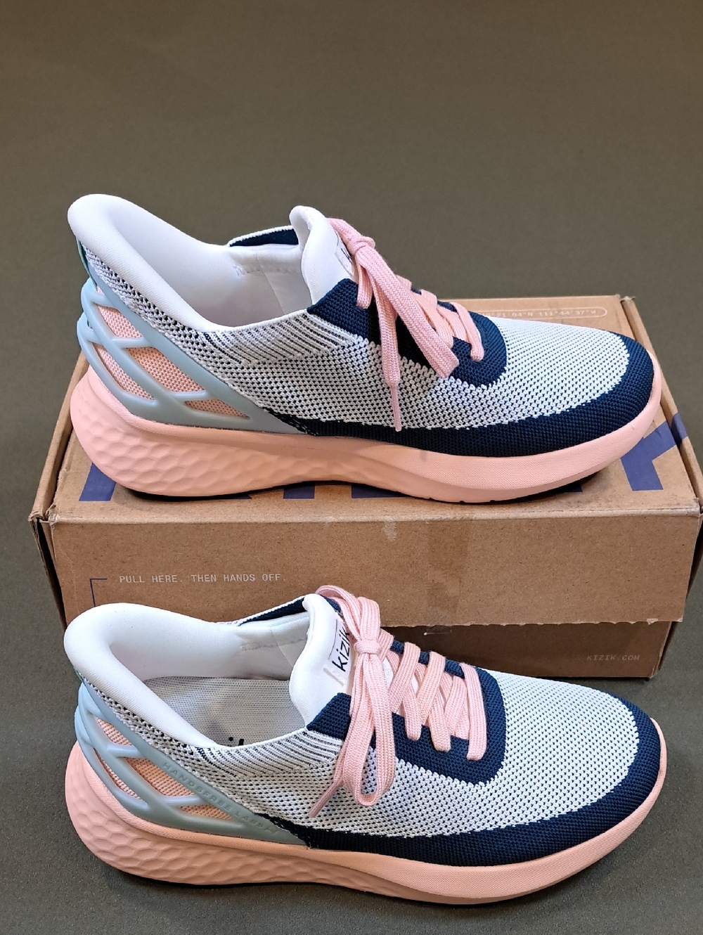 Kizik Women's Athens Sneaker - Color: Bahama - Size: 8.5